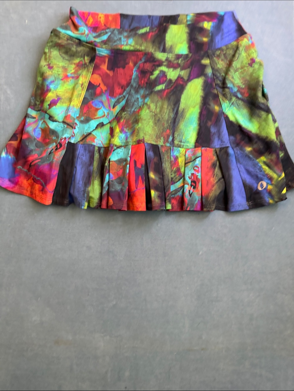 Dona Jo Multicolor Abstract Print Athletic Skirt - Picture 4 of 6